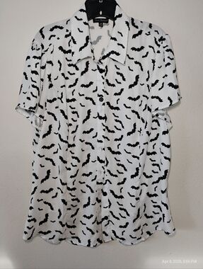 Black Bat Print Short Sleeve Button-Up Blouse